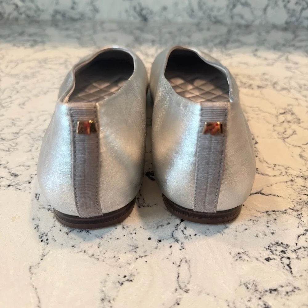 Birdies Silver Women's Flats